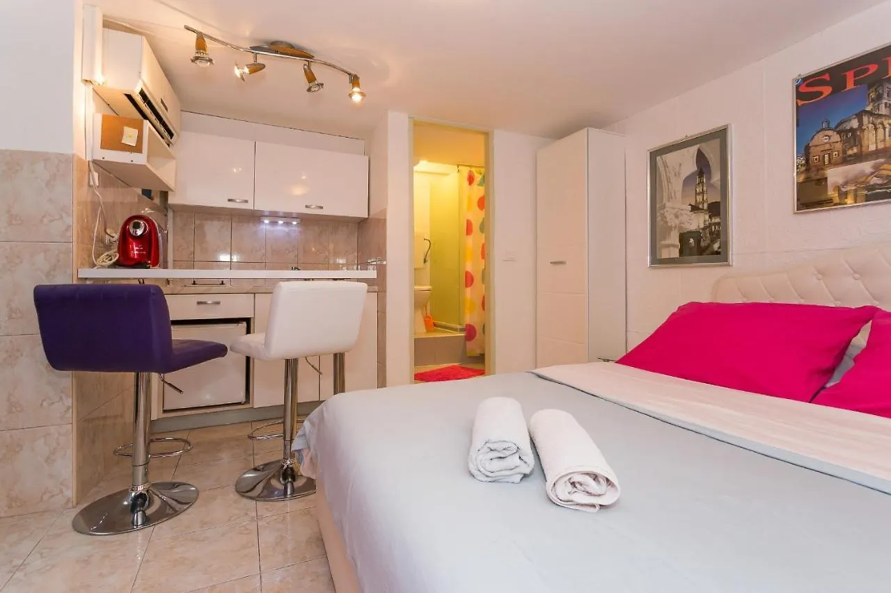 Modern And Practical Studio In The Heart Of Split